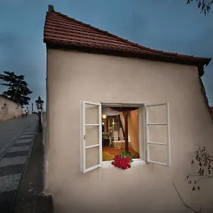 Design Neruda 4* Praga