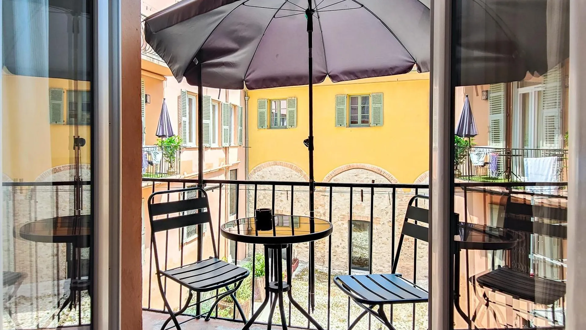 Aparthotel Ammi Vieux Nice 3*,